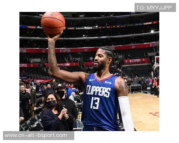 仙路尽头谁为峰!保罗本赛季场均仅2.5分1.8板3.3助,背后原因大揭秘 仙路尽头谁为峰!保罗本赛季场均仅2.5分1.8板3.3助,背后原因大揭秘